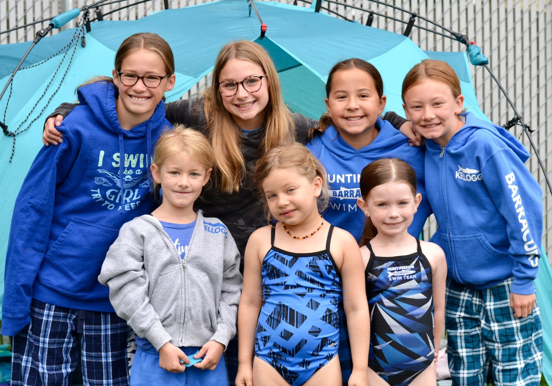 Huntington Barracudas swimmers